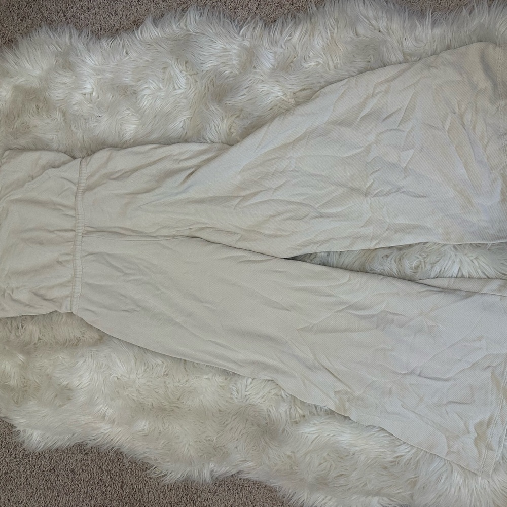 Universal Thread Cream romper - Picture 4 of 4